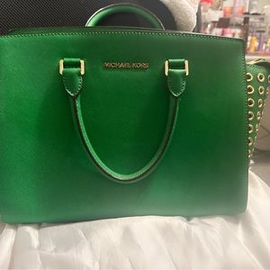 Michael Kors Selma Handbag
